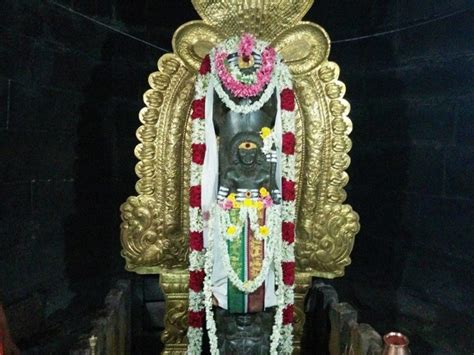 Sri Parasurameswara Swami Temple, Gudimallam: - Help