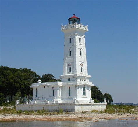 Heritage Canada Foundation Launches Campaign To Save Canada’s Lighthouses | Lighthouse pictures ...