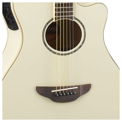 Yamaha APX600 Electro Acoustic, Vintage White - Nearly New at Gear4music