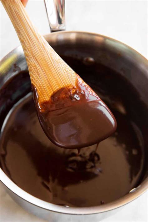 Homemade Chocolate Sauce Recipe - Savory Nothings