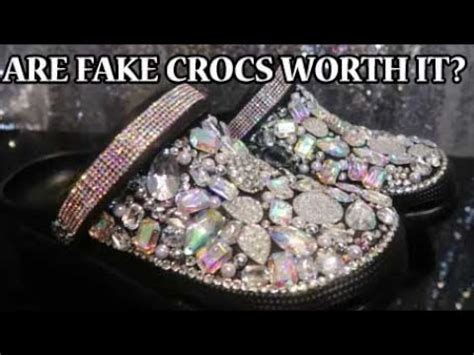 WATCH ME SLAY THESE FAKE CROCS -ARE KNOCK OFF CROCS WORTH IT? - YouTube