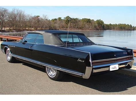 1965 Buick Electra 225 - Information and photos - MOMENTcar