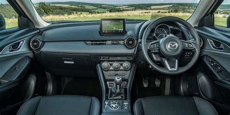 Mazda CX-3 Interior & Infotainment | carwow