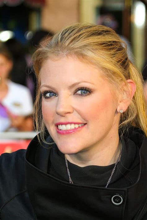 Natalie Maines Net Worth: The Financial Chords of the Dixie Chicks ...