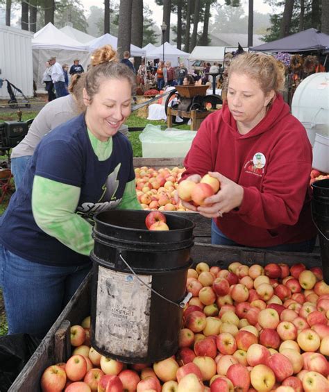 Getting to the core of the National Apple Harvest Festival