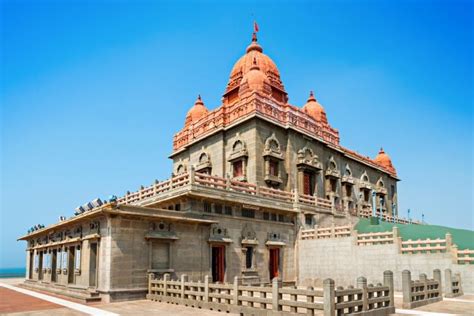 kanyakumari temple - Google Search | Kanyakumari, Indian temple architecture, Visit chicago