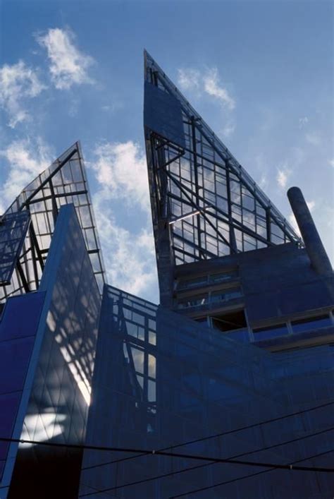 Sun Tower, Seoul South Korea (1997) | Thom Mayne : Morphosis ...