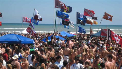 Spring Break At South Padre Island Vs Panama City Beach | ExploreGlobally