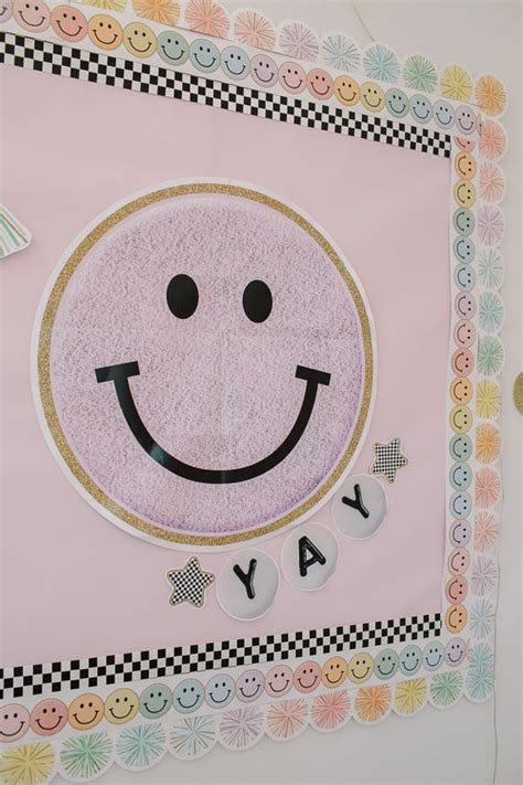 Smiley Face Classroom Decor | Schoolgirl Style