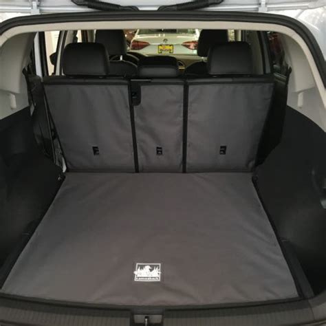 Volkswagen Tiguan Cargo Liners | canvasback.com