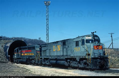 RailPictures.Net Photo: L&N 7517 Louisville & Nashville Alco C628 at ...