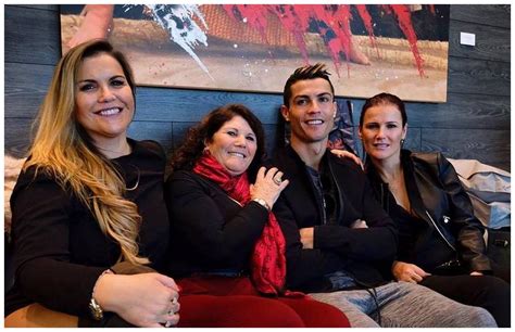 Cristiano Ronaldo Family Photos, Profile & Biography Profile