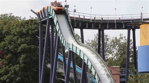 Drayton Manor Theme Park - Water Slide - YouTube