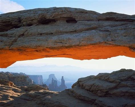 Mesa Arch at Sunrise – Is it worth the early wake up time? – Travelgal ...