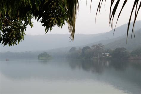 A Visit to Lake Volta, Ghana - Happy Days Travel Blog