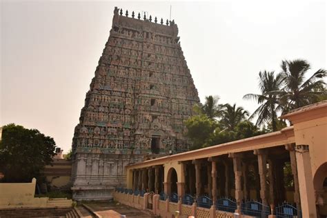 14 Most Famous Kumbakonam Temples [Ancient Vishnu & Shiva Temples]