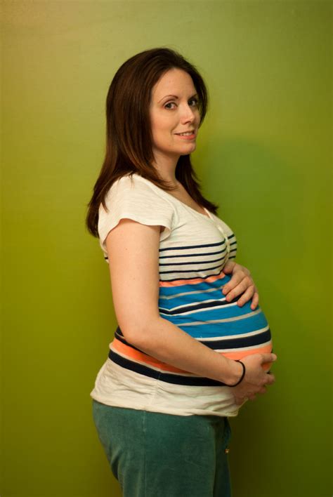 31 weeks – The Maternity Gallery