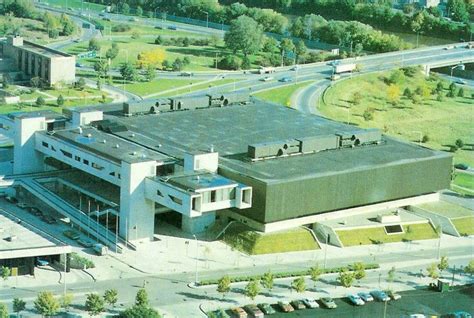 Broome County Veterans Memorial Arena. | Hartford whalers, Veterans ...