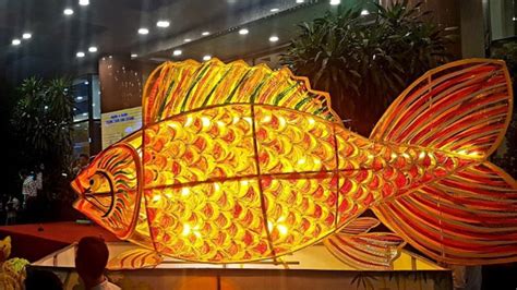 How to make a simple paper carp Mid-Autumn lantern for kids