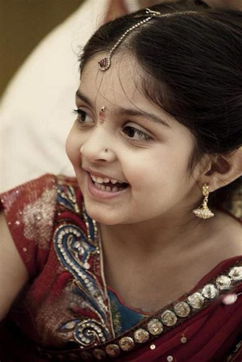 cinegyan: Ajith Daughter Anoushka Unseen Pics