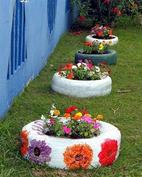 6 Estupendas ideas para decorar tu jardín con objetos reciclados ...