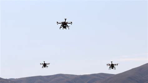 AI drone swarms that choose their own kill targets are the next ...