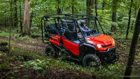 Honda Side-By-Side Pioneer 1000 Series | Honda Powersports Canada