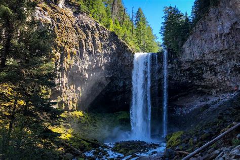 15+ Magical Waterfalls Near Portland - Go Wander Wild