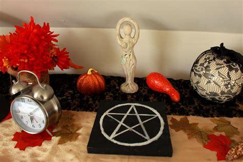 Samhain Altar - Moody Moons