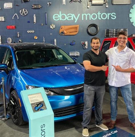 The Chrysler Pacifica Hellcat Is Coming | CarHub Automotive Group