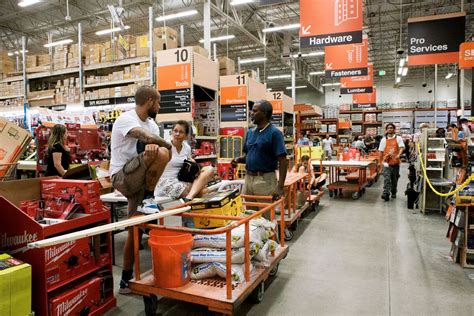 Home Depot Expands Same-Day Delivery to Keep Up With Shoppers - Bloomberg