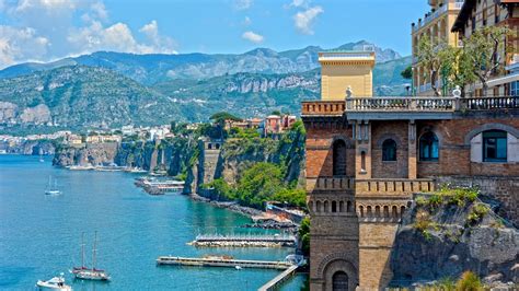 Sorrento weather and climate ☀️ Water temperature 💧 Best time to visit