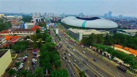 Jumlah Penduduk Kota Bekasi Terbesar Ketiga di Indonesia? ~ Kota Kita