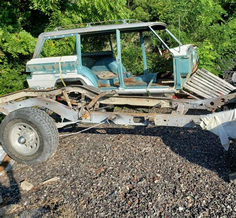 jeep wagoneer parts | Barn Finds