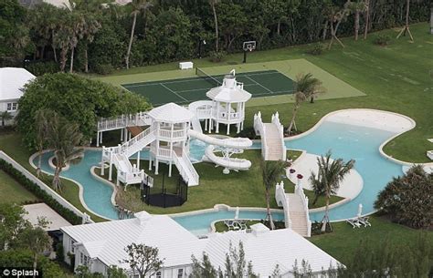 Celine Dion’s $20m Florida Waterpark Mansion in 2020 (With images) | Lazy river pool, Mansions ...