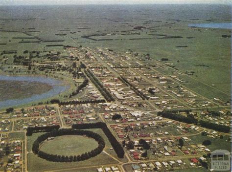 Aerial view of Terang, 1958 | Victorian Places