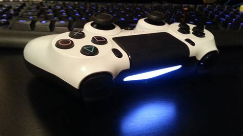 Weirdness: You're Going to Wish That Your PS4 Controller Is White ...