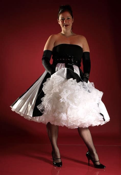 Pin by Pekka NiittymÃ¤ki on Petticoat Dresses and Skirts | Girls petticoats, Maid dress ...