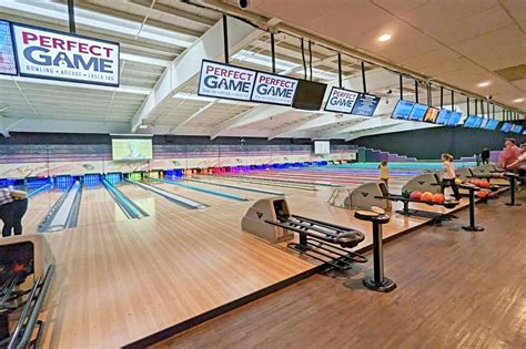 10 Best Kid-Friendly Bowling Alleys In Metro Detroit - LittleGuide Detroit