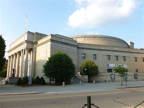 Lowell Memorial Auditorium | House styles, Massachusetts, Haunted places