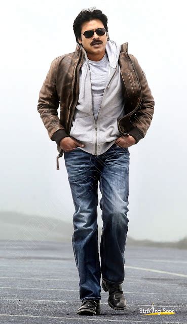 Pawan Kalyan: pawan kalyan in attarintiki daredi photos