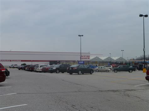 Former Walmart in Eastlake, Ohio | This Walmart is still ope… | Flickr