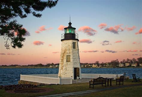 Newport Harbor Lighthouse | Newport Harbor Lighthouse on Goa… | Flickr