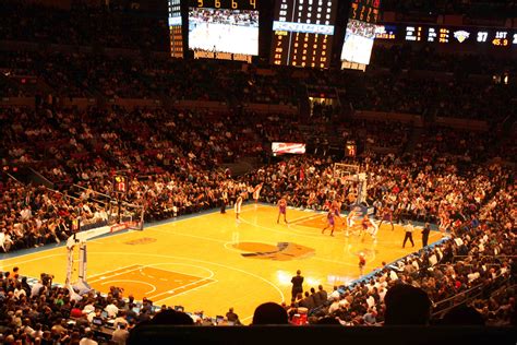 J’ai assisté à un Match NBA au Madison Square Garden : New York Knicks Vs Phoenix Suns