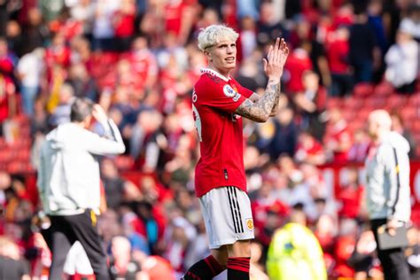 After 2-0 win v Wolves: Kobbie Mainoo hails ‘different’ Man Utd player