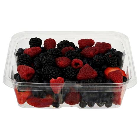 Save on Stop & Shop Mixed Berry Medley Family Pack Order Online Delivery | Stop & Shop