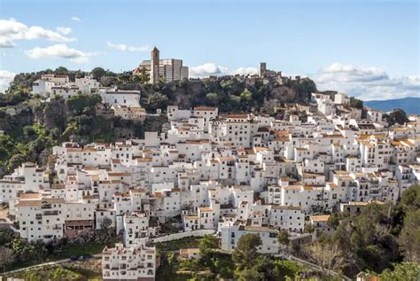 10 Pretty towns and villages in Costa del Sol, Spain - Amused by Andalucia