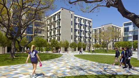 CSU Fullerton, Student Housing Phase III - Steinberg Hart