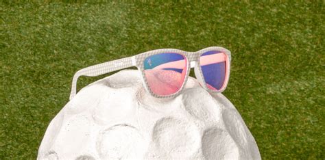 Flamingos Win Majors | goodr GOLF Sunglasses – goodr sunglasses