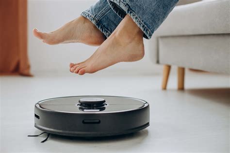 Benefits of Having a Robot Vacuum For Your Home | TP-Link Malaysia